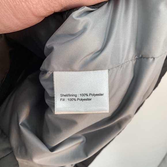 Men's Peter Millar Willamette Quilted Vest Charcoal Medium - Picture 5 of 8